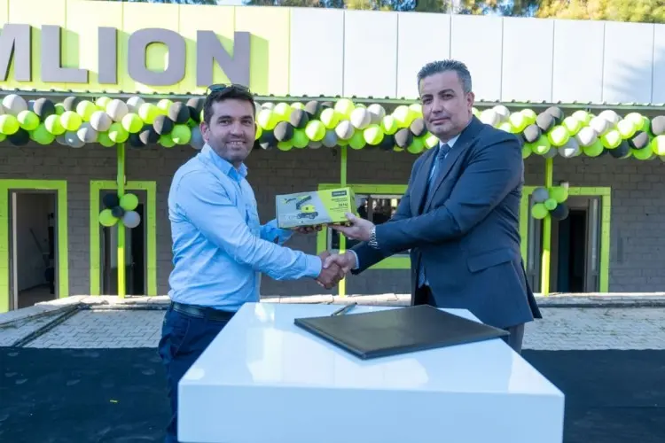 Zoomlion Turkiye Antalya Bole Mudurlugu Acilis Toreni (11)