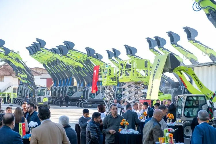 Zoomlion Turkiye Antalya Bole Mudurlugu Acilis Toreni (17)