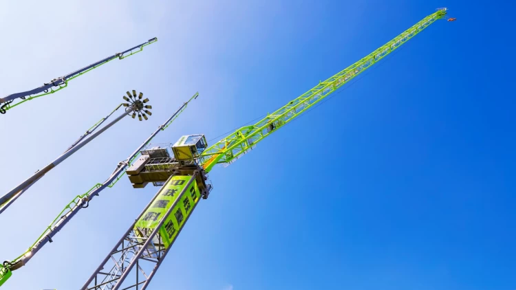 zoomlion kule vinç Sanghay Bauma Zoomlion 1