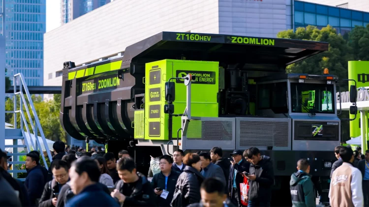 zoomlion maden kamyonu Sanghay Bauma Zoomlion 4