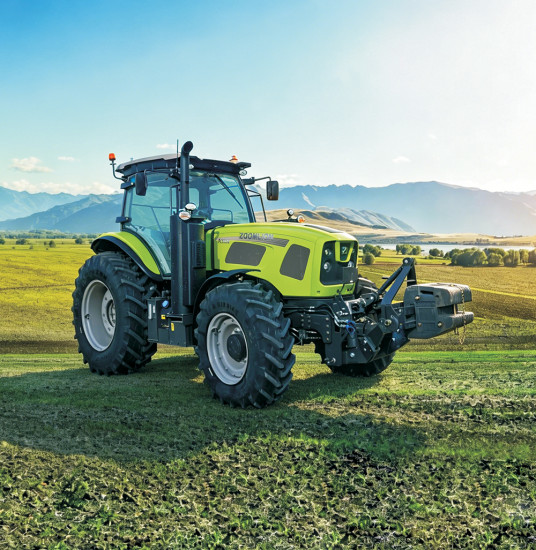 PL1604 Traktor